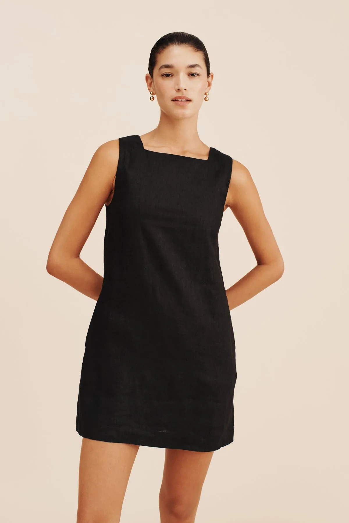 EMMA SHIFT DRESS - BLACK