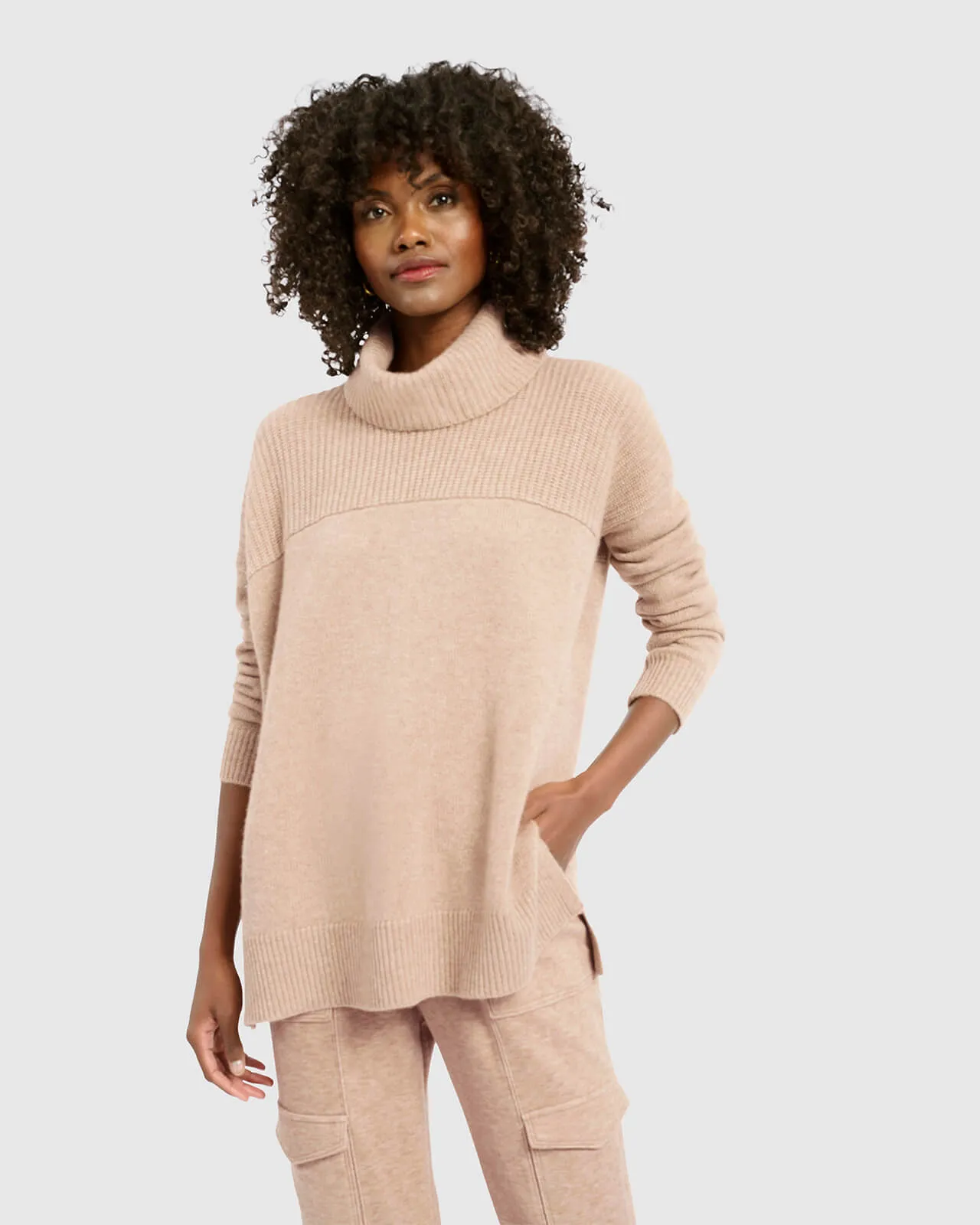 Lisbeth Cashmere Turtleneck Sweater