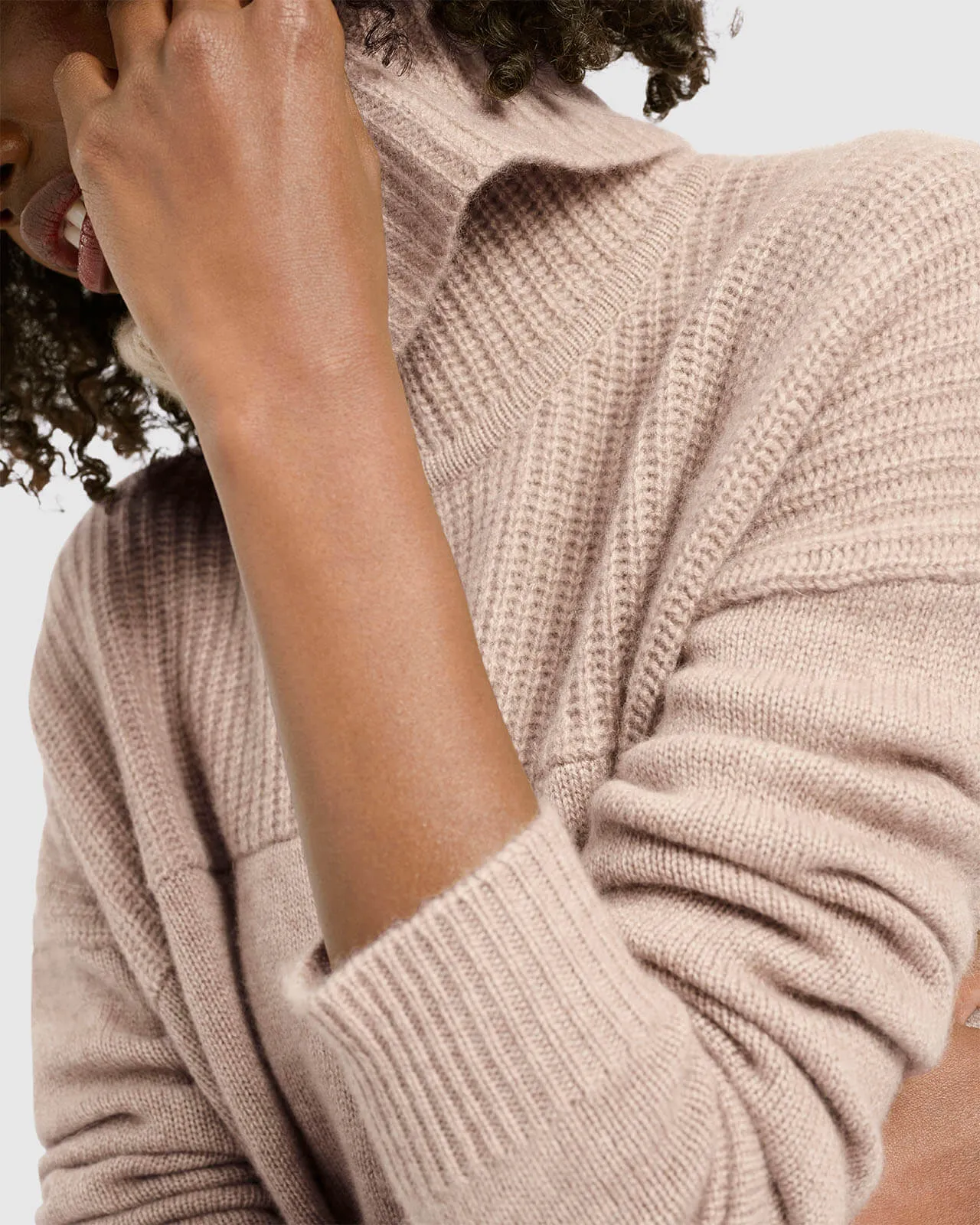 Lisbeth Cashmere Turtleneck Sweater