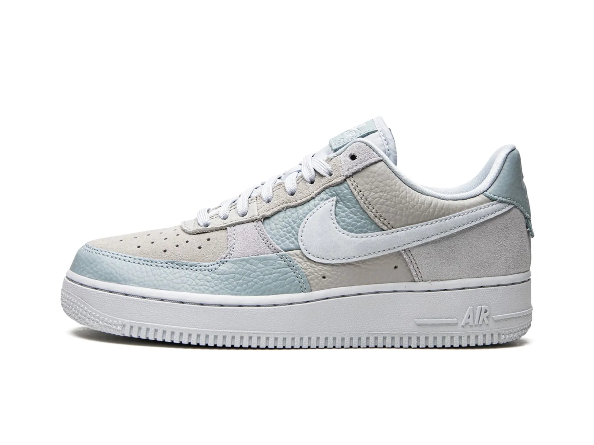 Nike Air Force 1 Be Kind