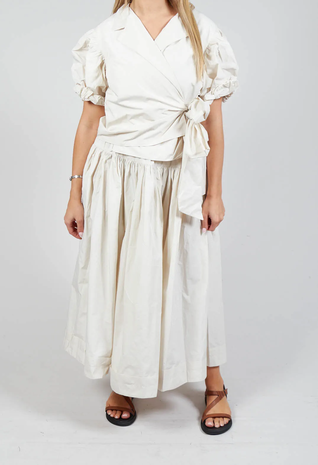 Pull on Pleated Skirt in Ecru