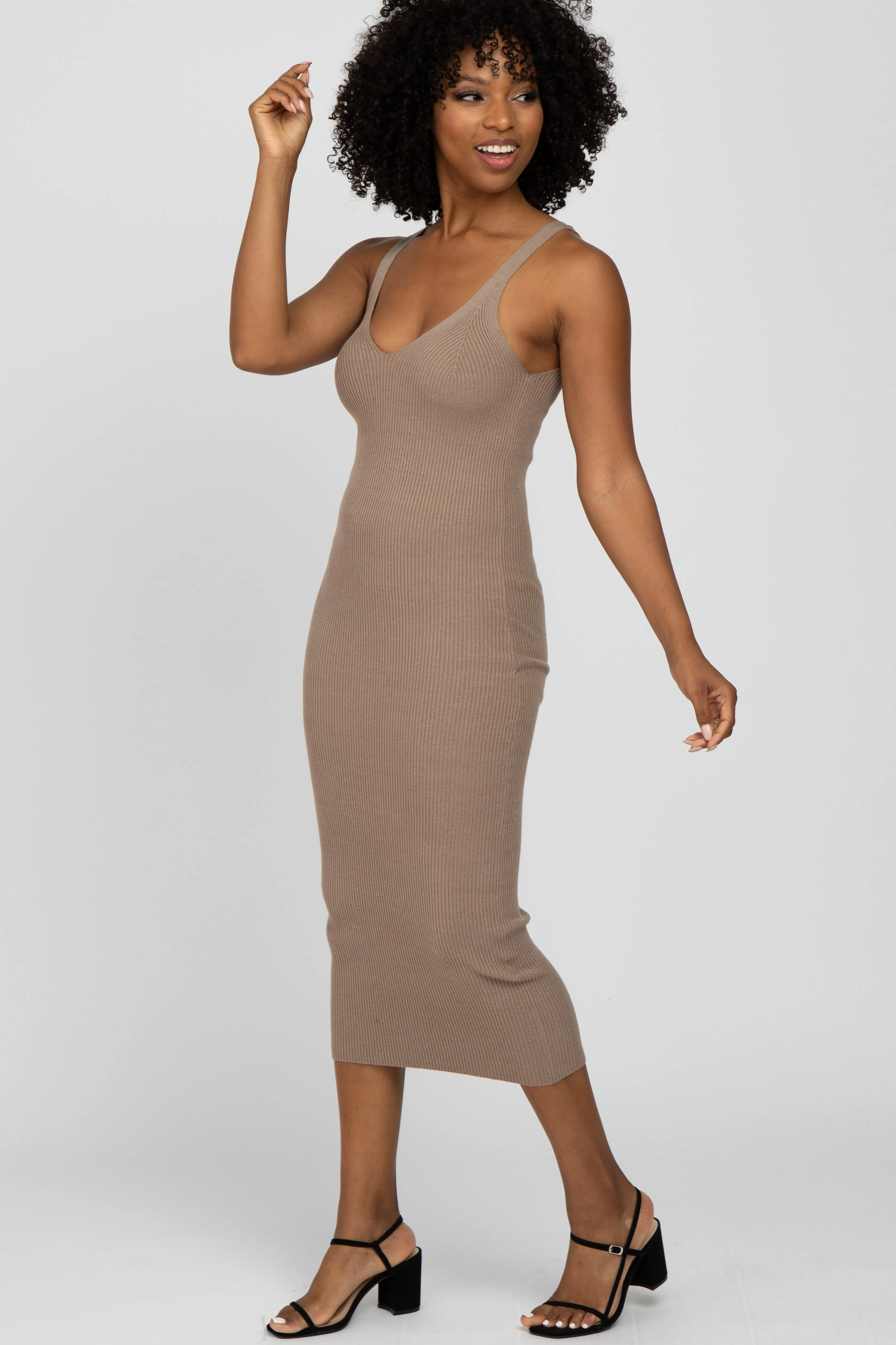 Taupe Sleeveless V-Neck Sweater Dress