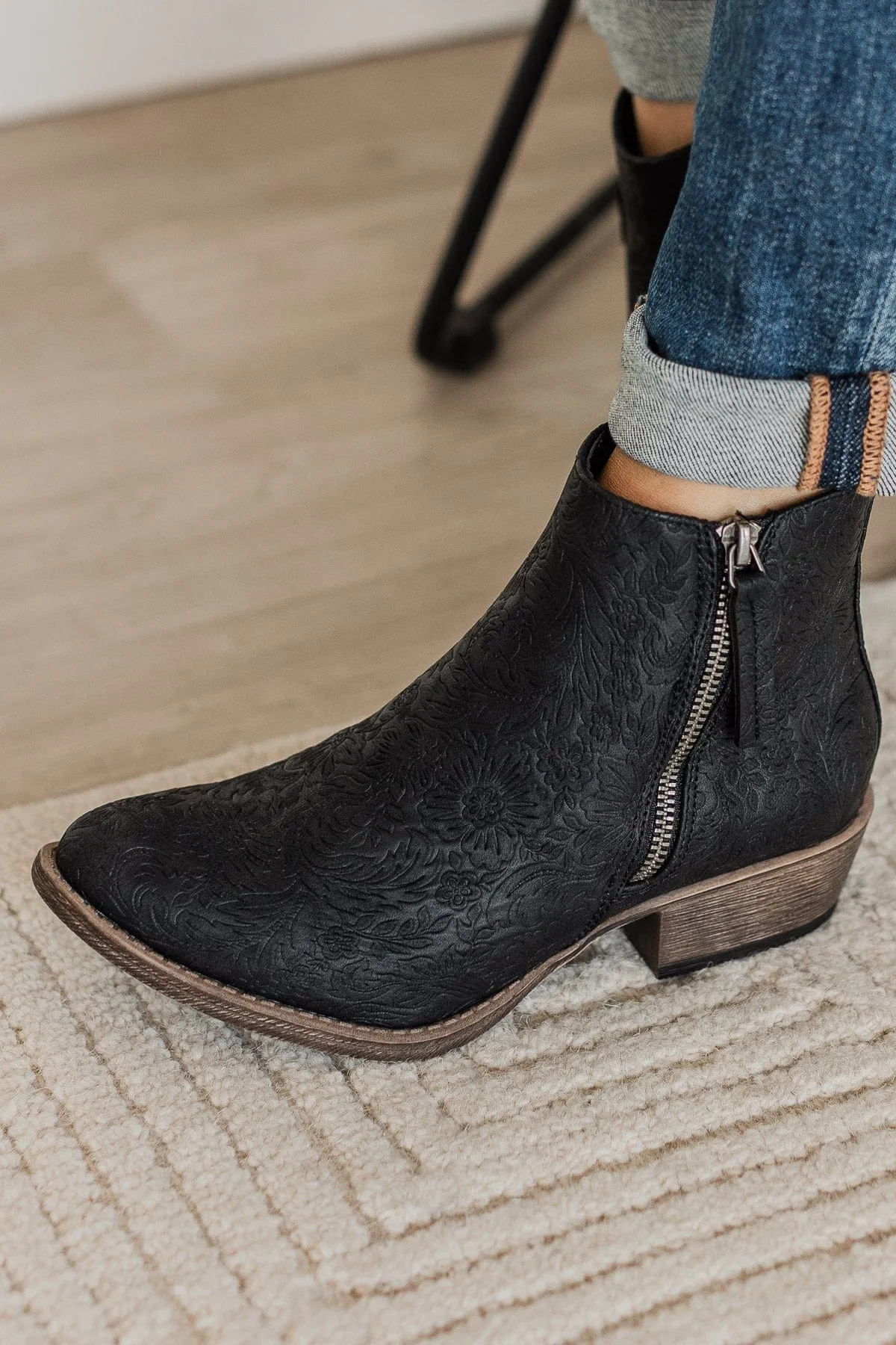 Very G Chisel Booties- Black