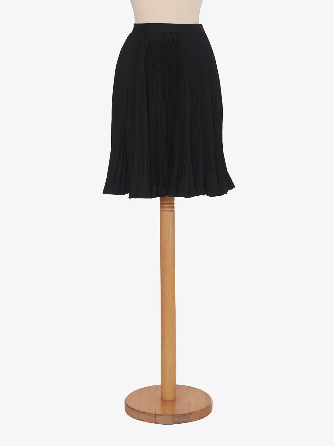 Vintage pleated midi length skirt