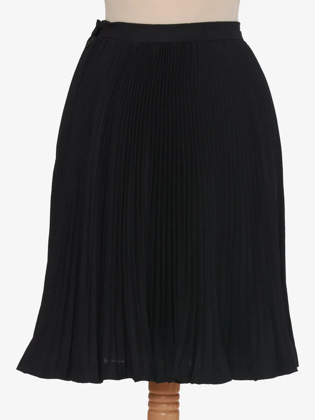 Vintage pleated midi length skirt