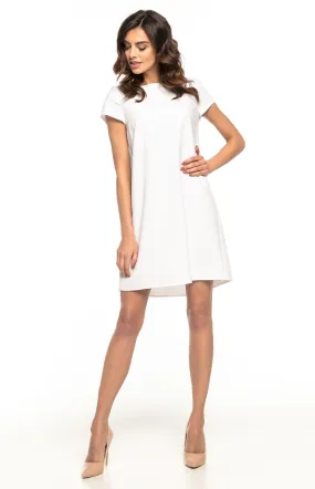 White short sleeves shift dress